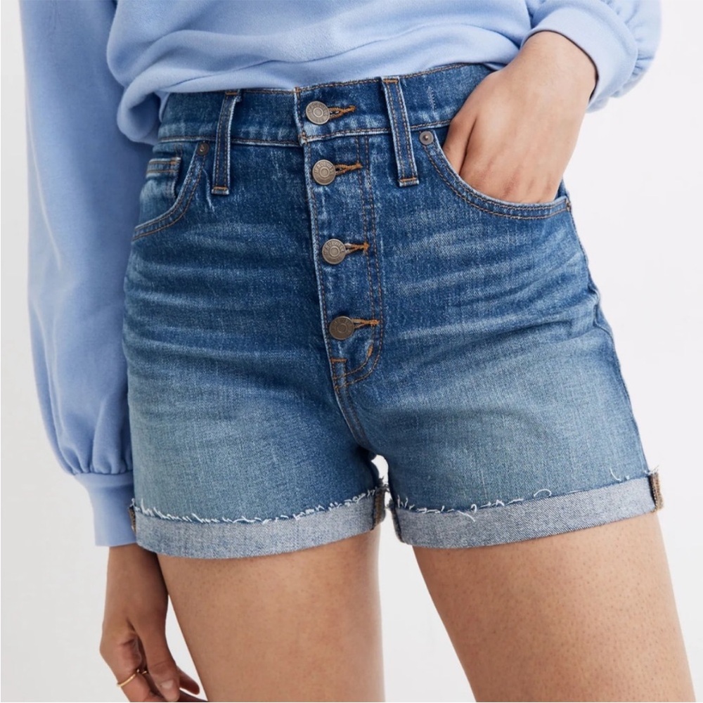 Madewell High-Rise Denim Shorts in Burke Wash: Button-Front Edition